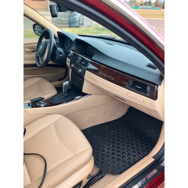 2011 BMW 3-Series  335i AWD (Alberta car)