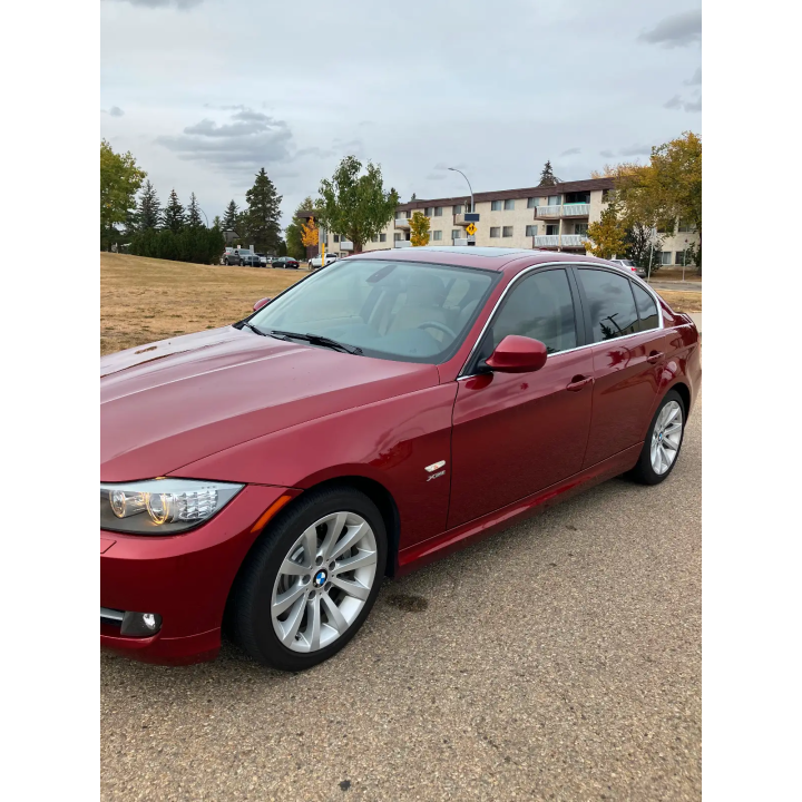2011 BMW 3-Series  335i AWD (Alberta car)