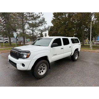 2007 Toyota Tacoma 4x4 (ZERO RUST PERFECT 110 POINT VEHICLE)