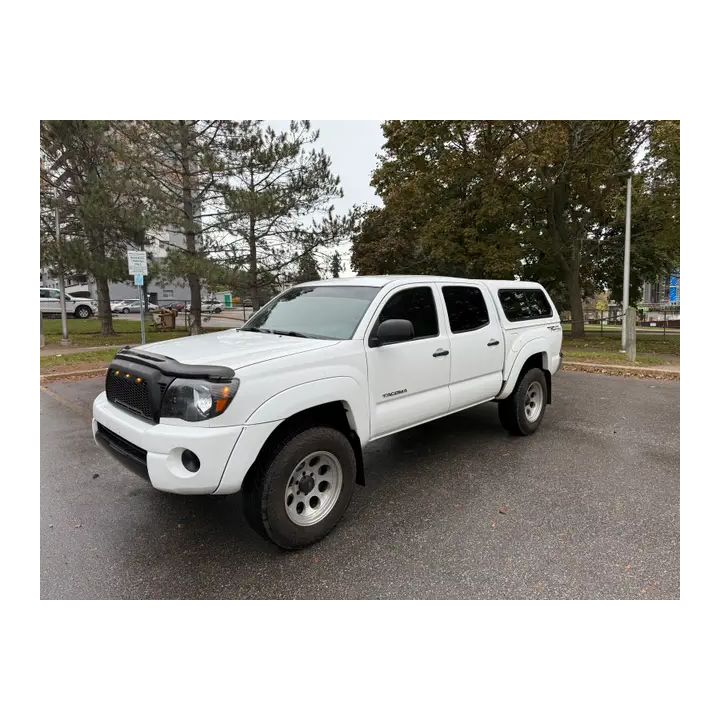 2007 Toyota Tacoma 4x4 (ZERO RUST PERFECT 110 POINT VEHICLE)